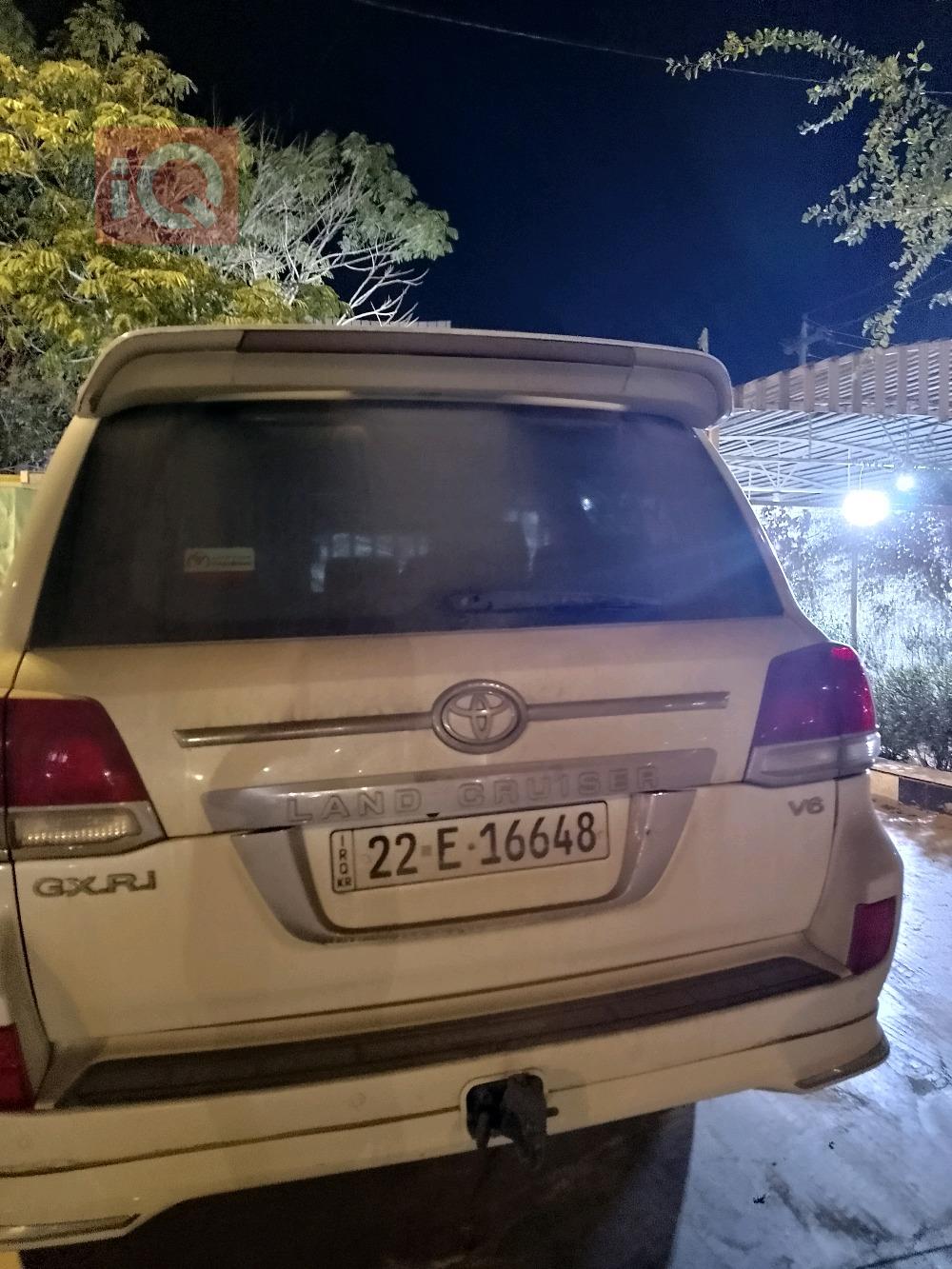 تويوتا لاندكروزر